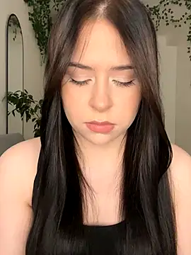 Snapshot of _SweetCandyy chatting on 11/06/25, 08:10 SweetCandyy online show from 11/06/25, 08:10