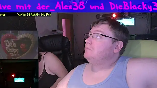 Snapshot of der_alex38 chatting on 02/23/25, 08:22 der alex38 online show from 02/23/25, 08:22