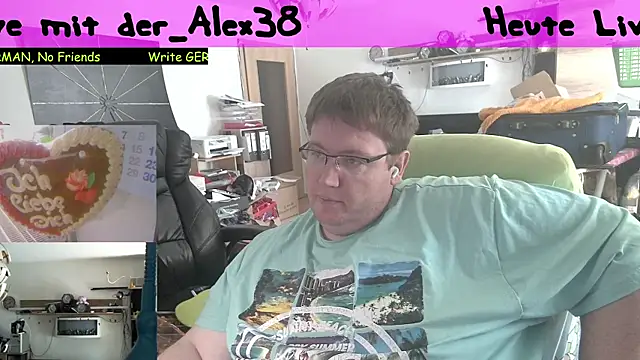 Snapshot of der_alex38 chatting on 03/06/25, 12:41 der alex38 online show from 03/06/25, 12:41
