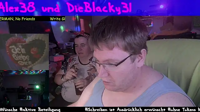 Snapshot of der_alex38 chatting on 03/06/25, 09:31 der alex38 online show from 03/06/25, 09:31