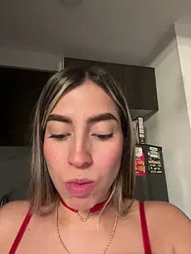 Issabela G1 online show from 12/22/24, 06:06