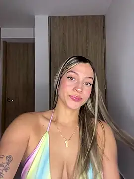 Issabela G1 online show from 01/21/25, 03:15