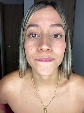 Issabela G1 online show from 01/28/25, 06:49