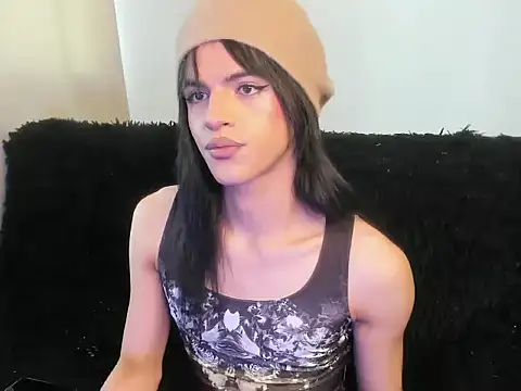 kerly monroe online show from 11/13/25, 07:35