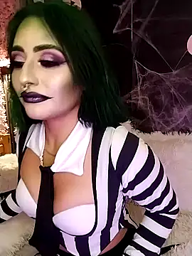 Snapshot of Nanda_Vixen chatting on 10/04/25, 05:38 Nanda Vixen online show from 10/04/25, 05:38