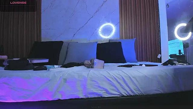 Snapshot of amber__blair chatting on 12/16/24, 08:26 amber blair online show from 12/16/24, 08:26