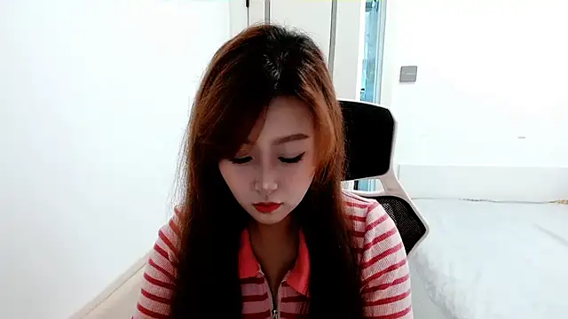 Snapshot of zhenzhen999 chatting on 09/12/25, 05:29 zhenzhen999 online show from 09/12/25, 05:29