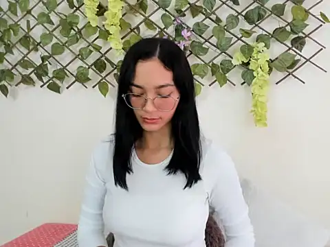 ASIAM BRUNET online show from 10/08/25, 02:25