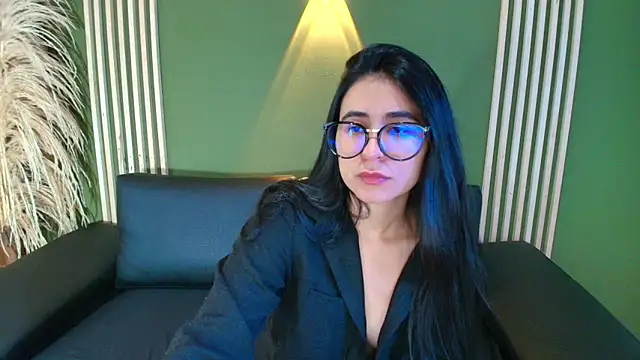 ChloeTurner  online show from 10/13/25, 03:12