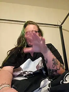 Bunny Cummings online show from 09/12/25, 11:37