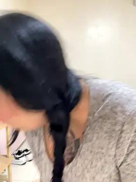 Snapshot of eva_sexx69 chatting on 10/20/25, 12:05 eva sexx69 online show from 10/20/25, 12:05