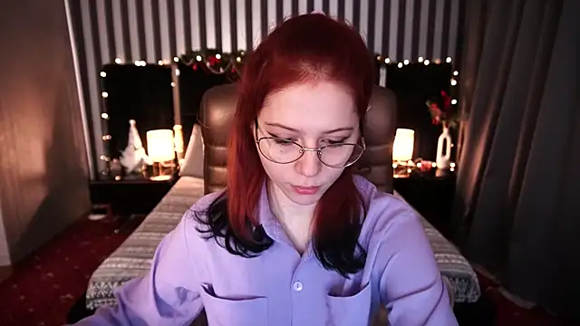 Snapshot of Sasha_Exclusive chatting on 12/15/24, 02:05 Sasha Exclusive online show from 12/15/24, 02:05