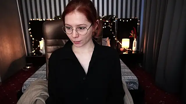 Snapshot of Sasha_Exclusive chatting on 01/02/25, 12:13 Sasha Exclusive online show from 01/02/25, 12:13