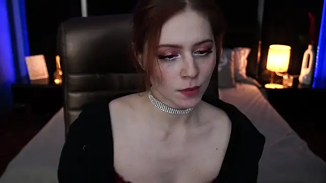 Snapshot of Sasha_Exclusive chatting on 02/05/25, 11:06 Sasha Exclusive online show from 02/05/25, 11:06