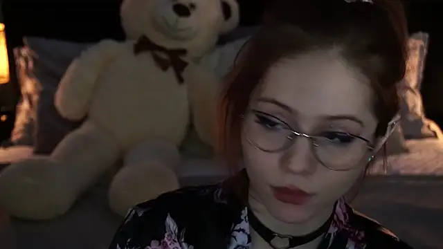 Snapshot of Sasha_Exclusive chatting on 02/09/25, 05:19 Sasha Exclusive online show from 02/09/25, 05:19