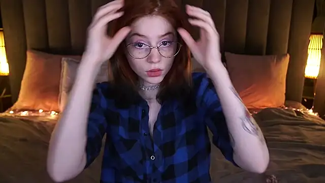 Snapshot of Sasha_Exclusive chatting on 03/05/25, 02:46 Sasha Exclusive online show from 03/05/25, 02:46