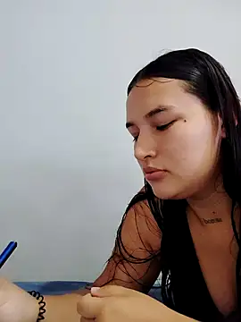 Snapshot of Celeste_camila18 chatting on 09/11/25, 02:50 Celeste camila18 online show from 09/11/25, 02:50