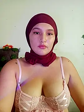 Celeste camila18 online show from 11/10/25, 02:16