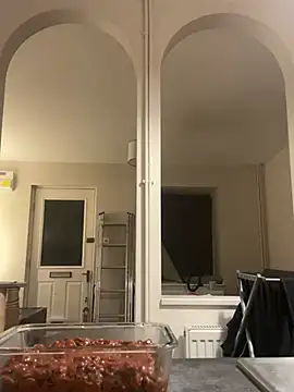 Snapshot of Blondiee3088 chatting on 02/23/25, 09:16 Blondiee3088 online show from 02/23/25, 09:16