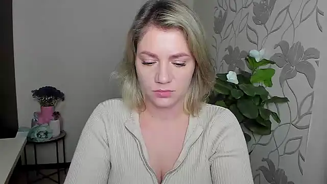 MariaSttone online show from 10/07/25, 03:31