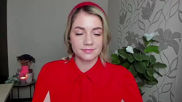 MariaSttone online show from 10/29/25, 09:38