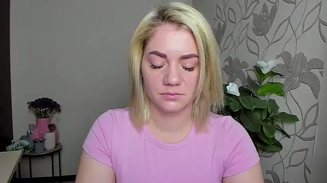 MariaSttone online show from 11/03/25, 01:45