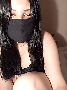 Snapshot of The_Arabien_Queen chatting on 02/05/25, 07:50 The Arabien Queen online show from 02/05/25, 07:50
