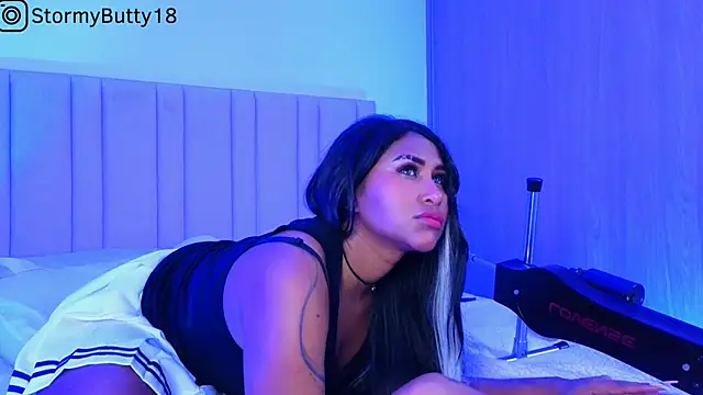 StormyButty18 online show from 01/14/25, 03:43