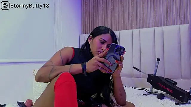 StormyButty18 online show from 02/23/25, 01:02