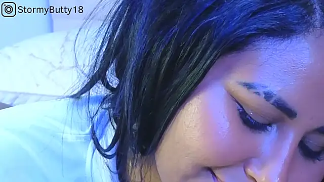StormyButty18 online show from 02/26/25, 10:04