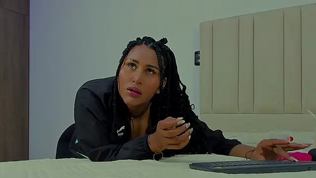 StormyButty18 online show from 11/02/25, 01:30