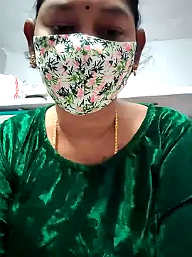 Snapshot of Bangarupapa chatting on 12/29/24, 06:45 Bangarupapa online show from 12/29/24, 06:45