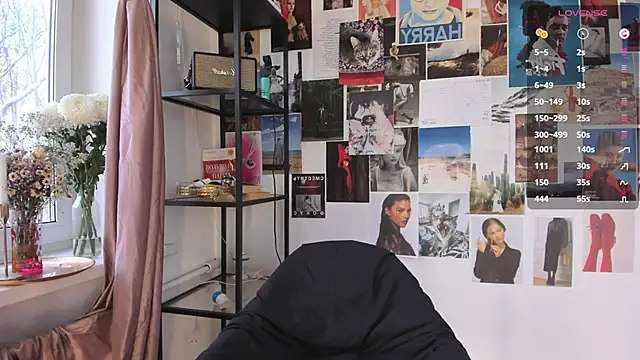 MonicaRocket online show from 01/06/25, 10:02