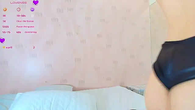 Snapshot of realshy-Stepsis chatting on 01/17/25, 12:42 realshy-Stepsis online show from 01/17/25, 12:42