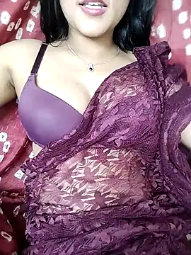 Snapshot of karishma chatting on 01/07/25, 04:59 karishma online show from 01/07/25, 04:59