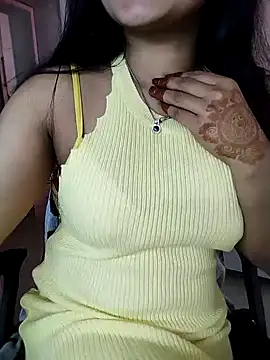 Snapshot of karishma chatting on 01/09/25, 07:52 karishma online show from 01/09/25, 07:52