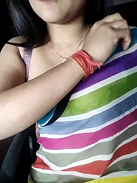 Snapshot of karishma chatting on 02/09/25, 06:37 karishma online show from 02/09/25, 06:37