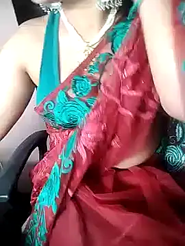 Snapshot of karishma chatting on 03/17/25, 02:56 karishma online show from 03/17/25, 02:56