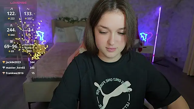 DonnaLustt online show from 01/11/25, 05:31