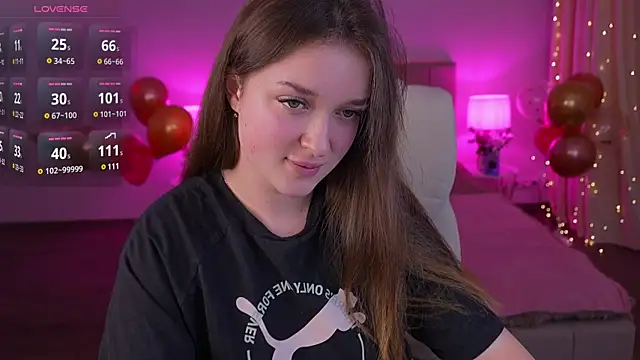 DonnaLustt online show from 02/13/25, 08:24