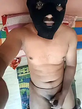 Snapshot of Hotboy1767 chatting on 01/03/25, 07:06 Hotboy1767 online show from 01/03/25, 07:06