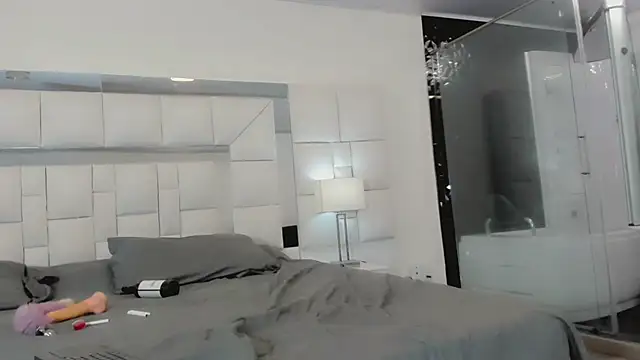 Snapshot of Gabyqueen70 chatting on 01/16/25, 07:07 Gabyqueen70 online show from 01/16/25, 07:07