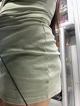 Snapshot of sofiafantasy chatting on 10/24/25, 11:45 sofiafantasy online show from 10/24/25, 11:45