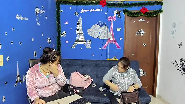 Luna Star Sl online show from 02/05/25, 12:17