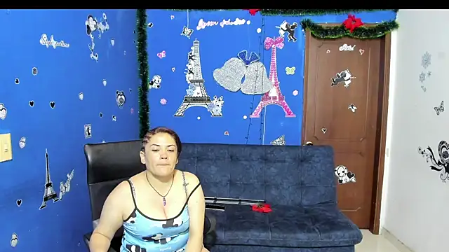 Luna Star Sl online show from 02/08/25, 12:28