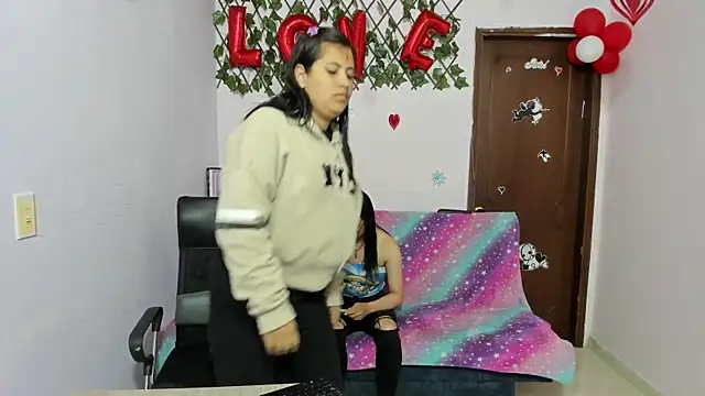 Luna Star Sl online show from 03/07/25, 12:12