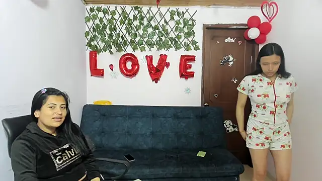 Luna Star Sl online show from 03/18/25, 12:25