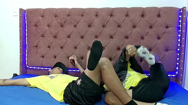 boys yourparty online show from 01/31/25, 01:23