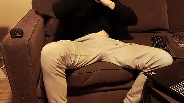 SingleDaddy801 online show from 12/06/24, 12:12