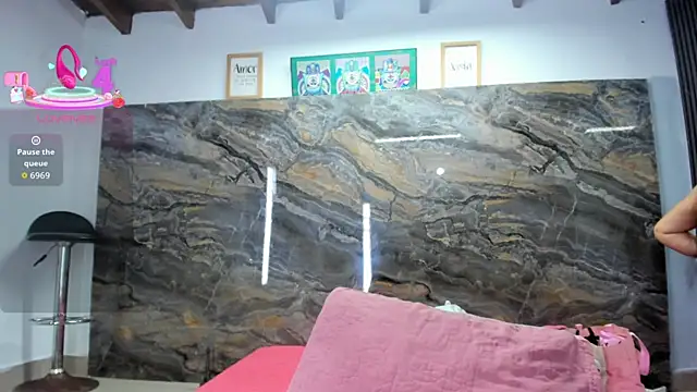 Yaya    11 online show from 11/21/25, 04:00